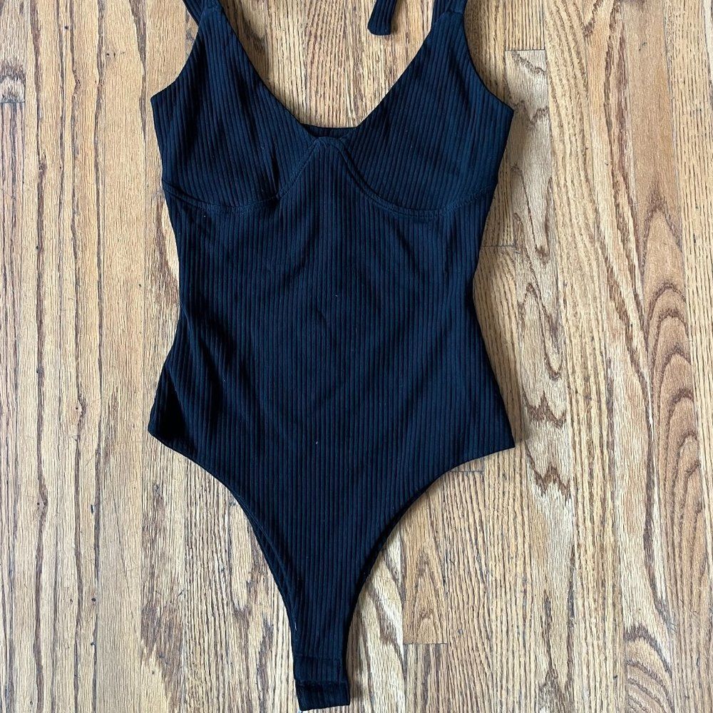 NWT Polly Black Clove Tie Up Bodysuit   Women's Size 8 Length 29"